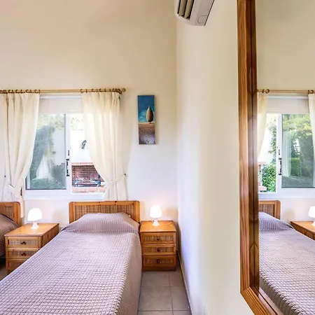 Kampos Villa *